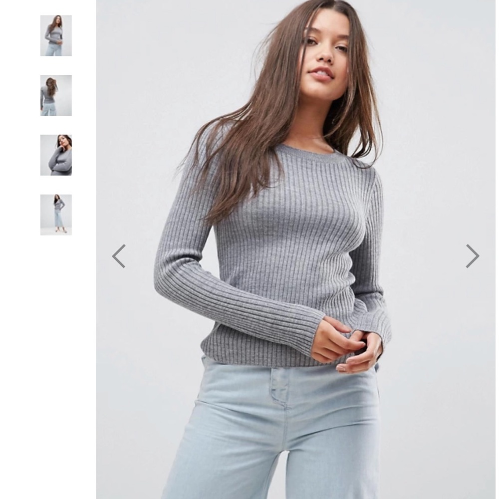 Grey ribbed knit sweater